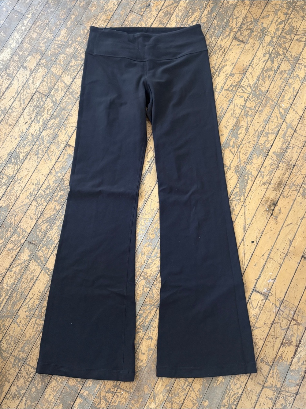 Vintage lululemon Reversible Chocolate Brown Flared Leggings Yoga Pants Size 4